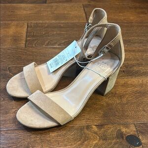 Women's Tan Block Heel Sandals